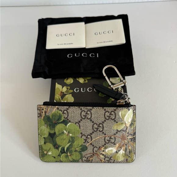 Gucci GG Supreme Monogram Blooms Print Key Case Green Limited Edition - Picture 6 of 9